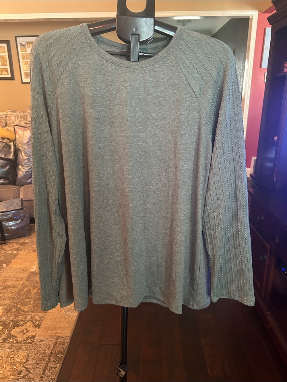 Light weight Crewneck Sweater - Sage Green